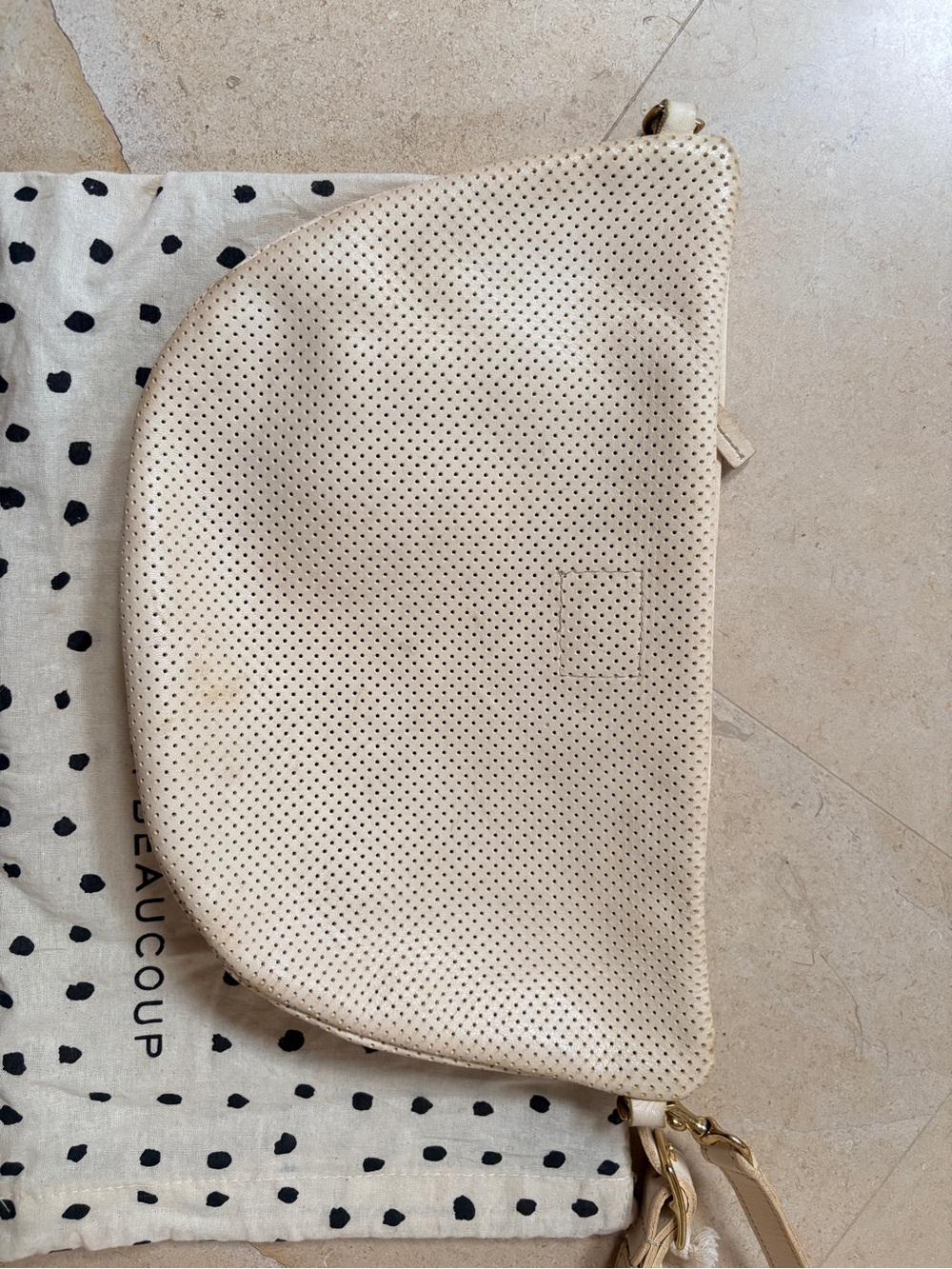 Clare V Grande Fanny pack crossbody in white perforated leather - Picture 3 of 8